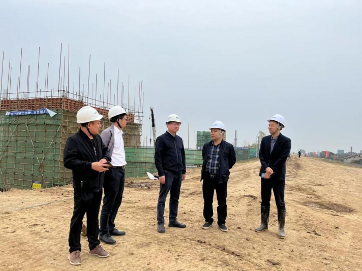 九游官方网站-九游jiuyou(中国)
轨道矿业发展有限公司李剑一行赴沅江市机制砂和砂石集散中心建设项目考察交流