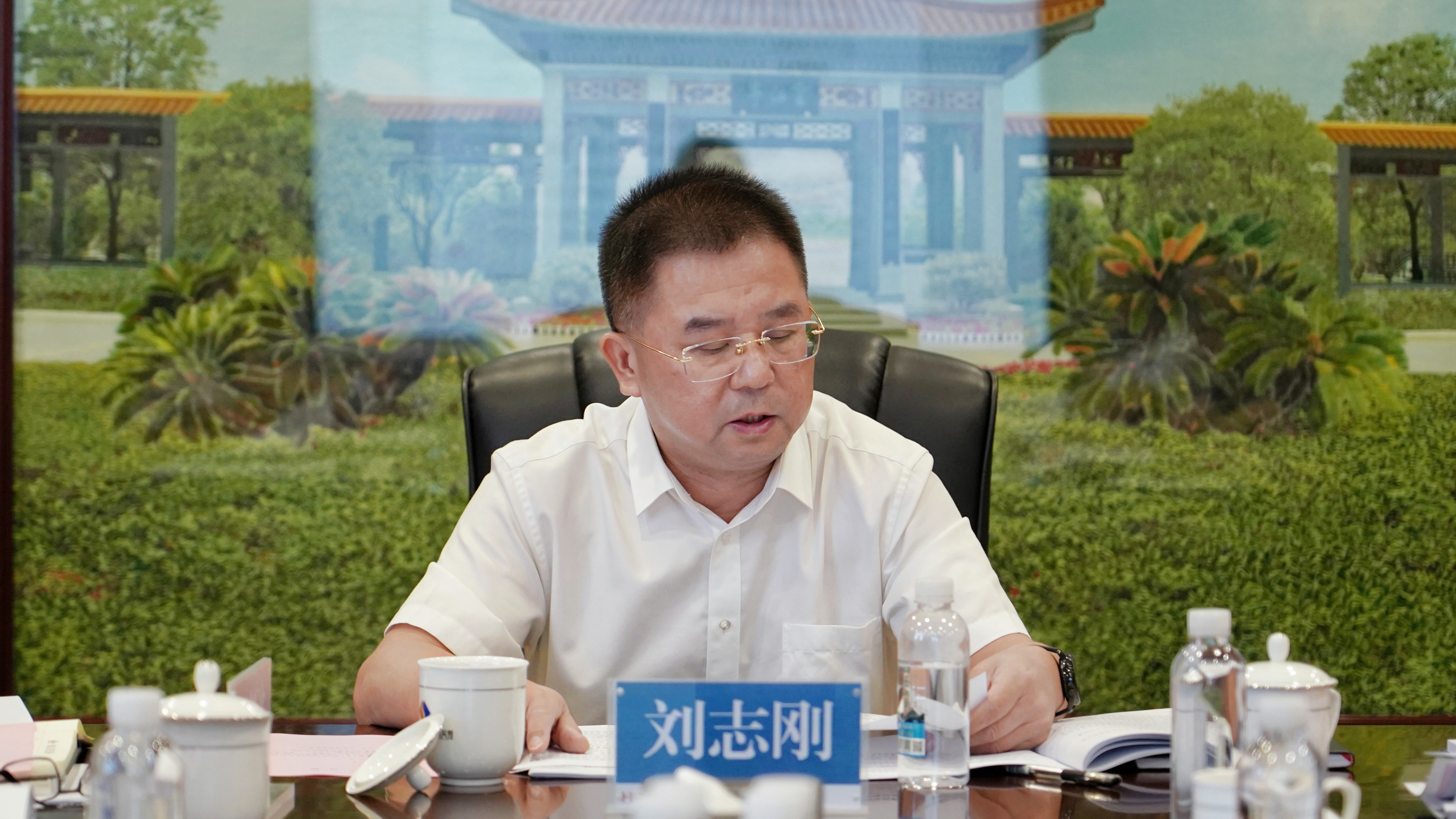 九游官方网站-九游jiuyou(中国)
发展召开2025年上半年经营分析会
